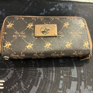Beverly Hills Polo Club Brown and Gold Logo Zip Wallet